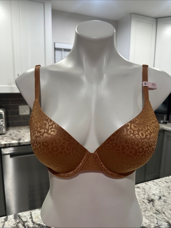 Victoria's Secret Other - Victoria's Secret Copper Leopard Underwire Bra